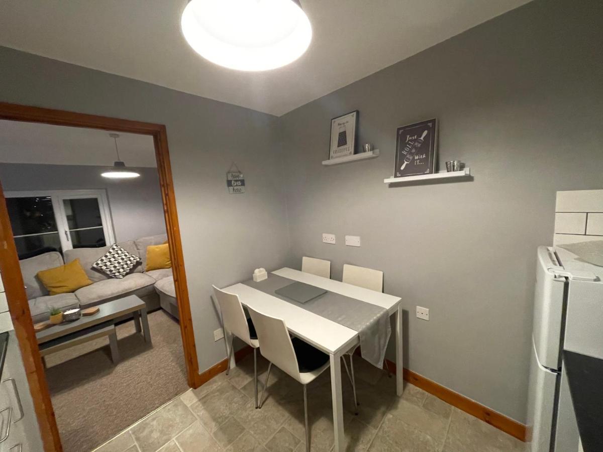 Westend Holiday Let 3 Brecon Extérieur photo